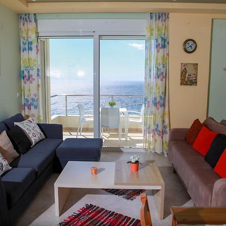 Blue Sea Apartments Sarandë Eksteriør billede
